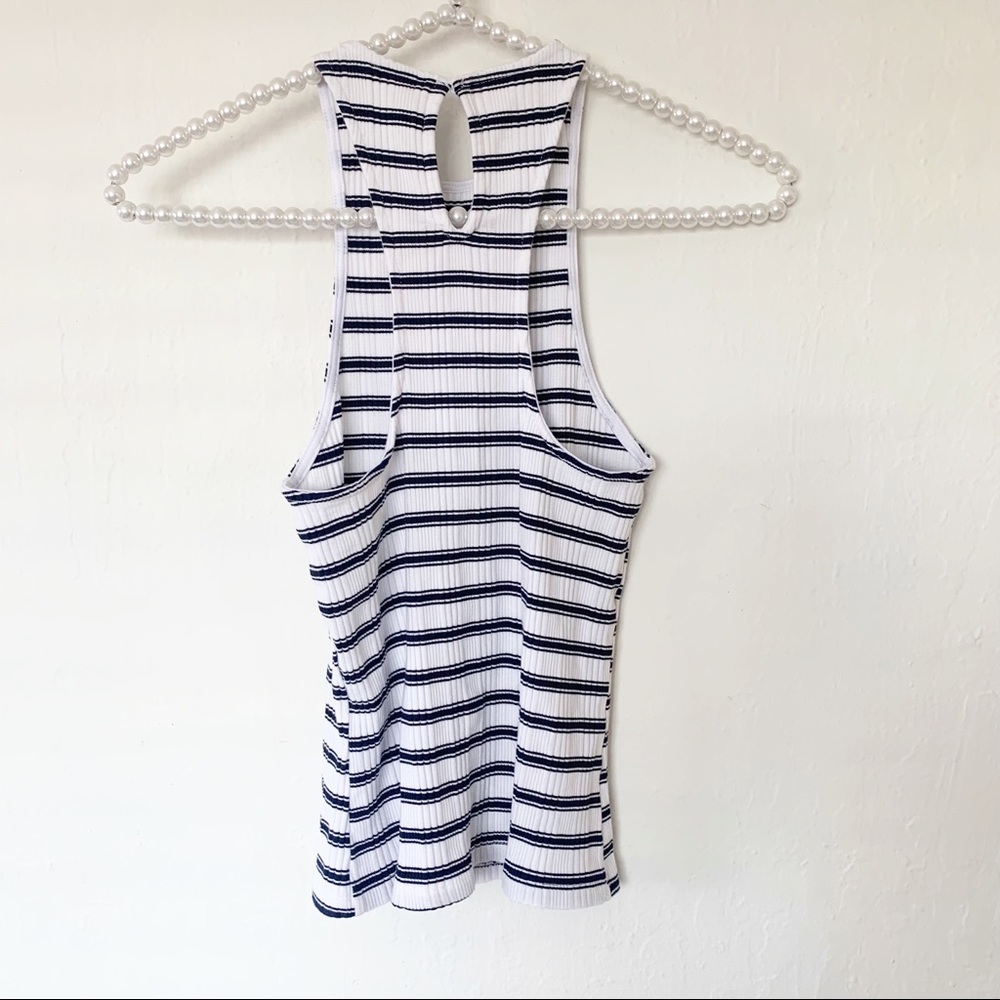 Frame Racerback Keyhole Tank - Picture 6 of 12